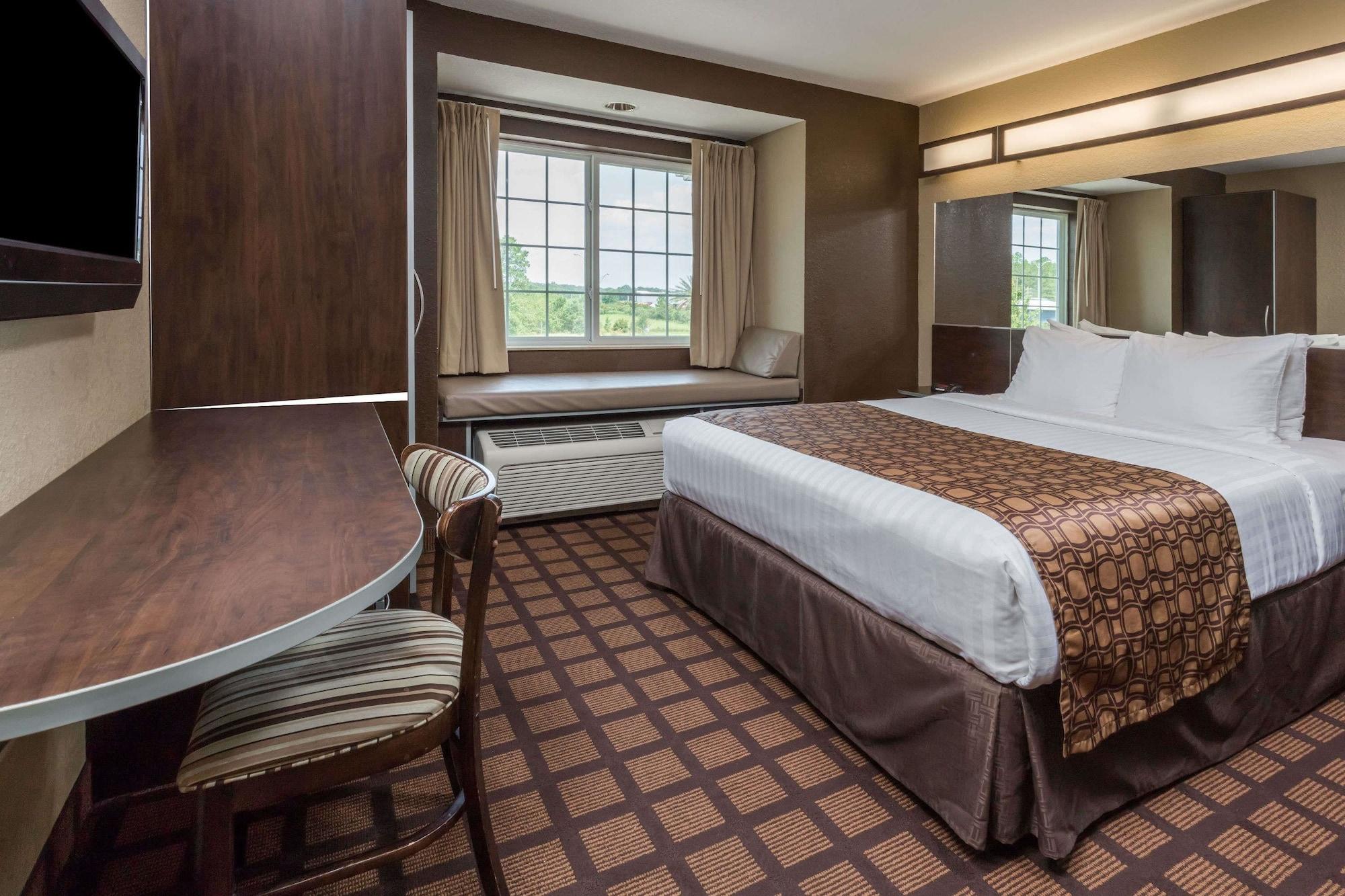 Microtel Inn & Suites By Wyndham Jacksonville Airport Exterior photo