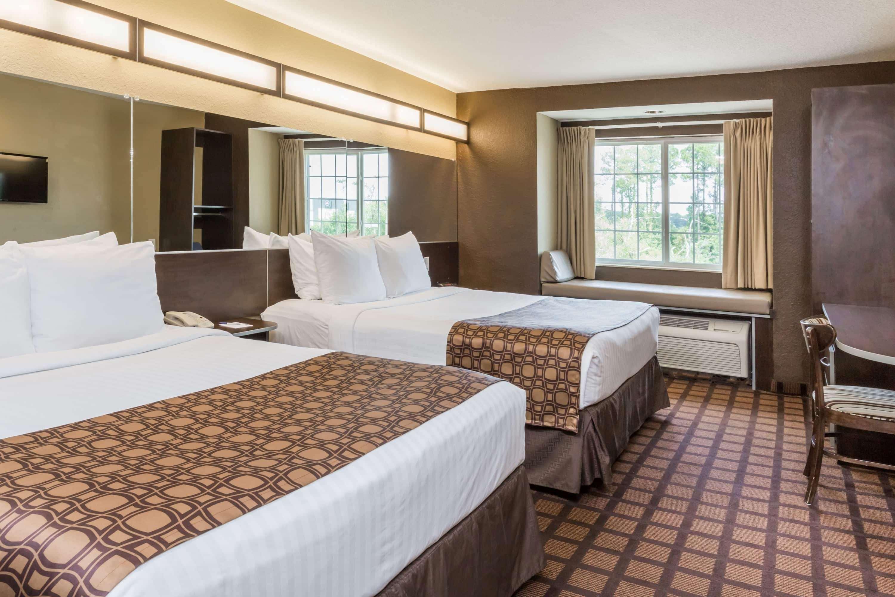 Microtel Inn & Suites By Wyndham Jacksonville Airport Exterior photo